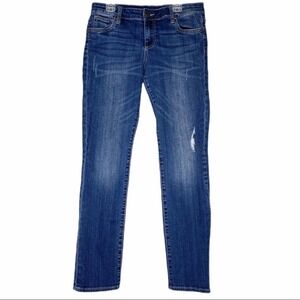 Kut from the Kloth Straight Leg Medium Wash Jeans Size 4